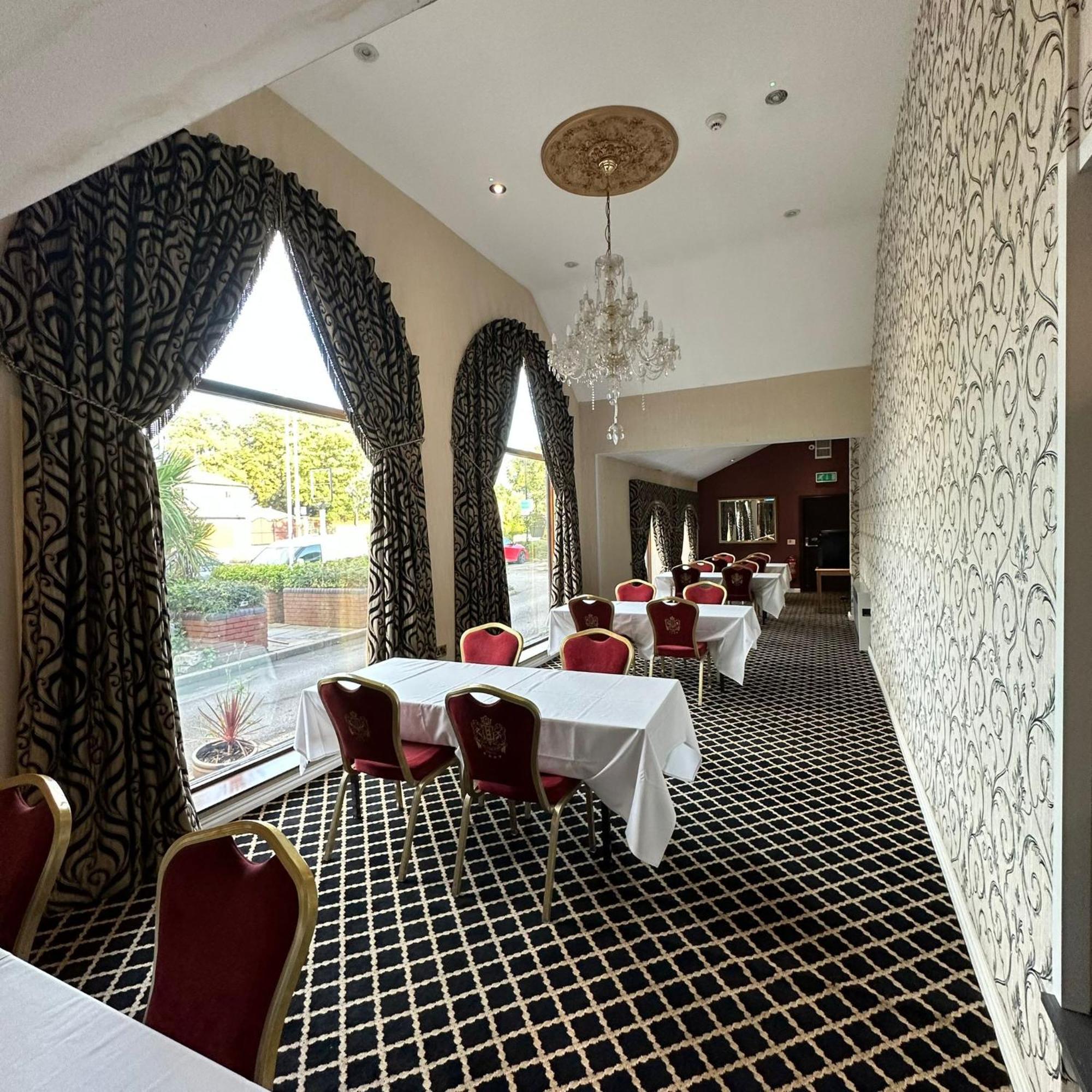 Carlton Park Hotel Rotherham Exteriör bild