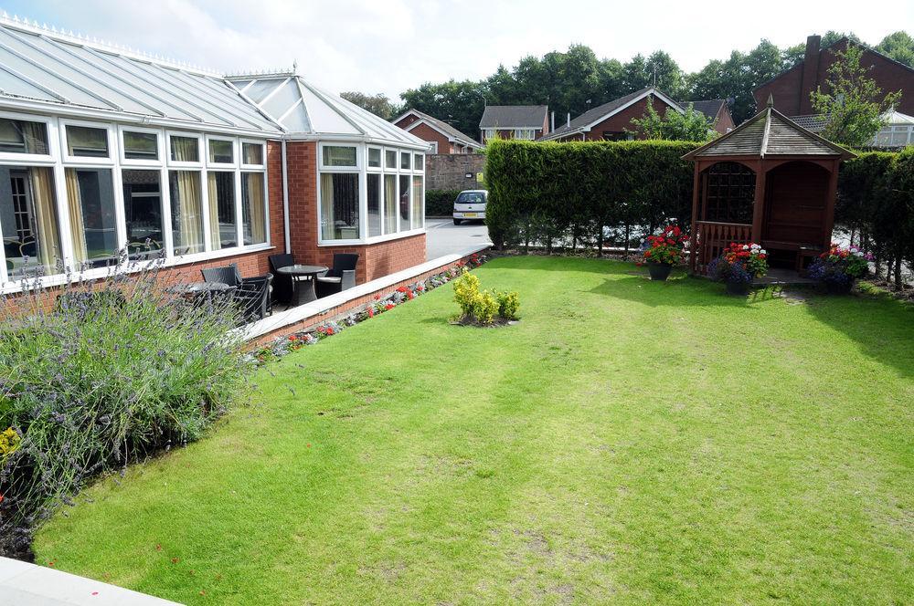 Carlton Park Hotel Rotherham Exteriör bild