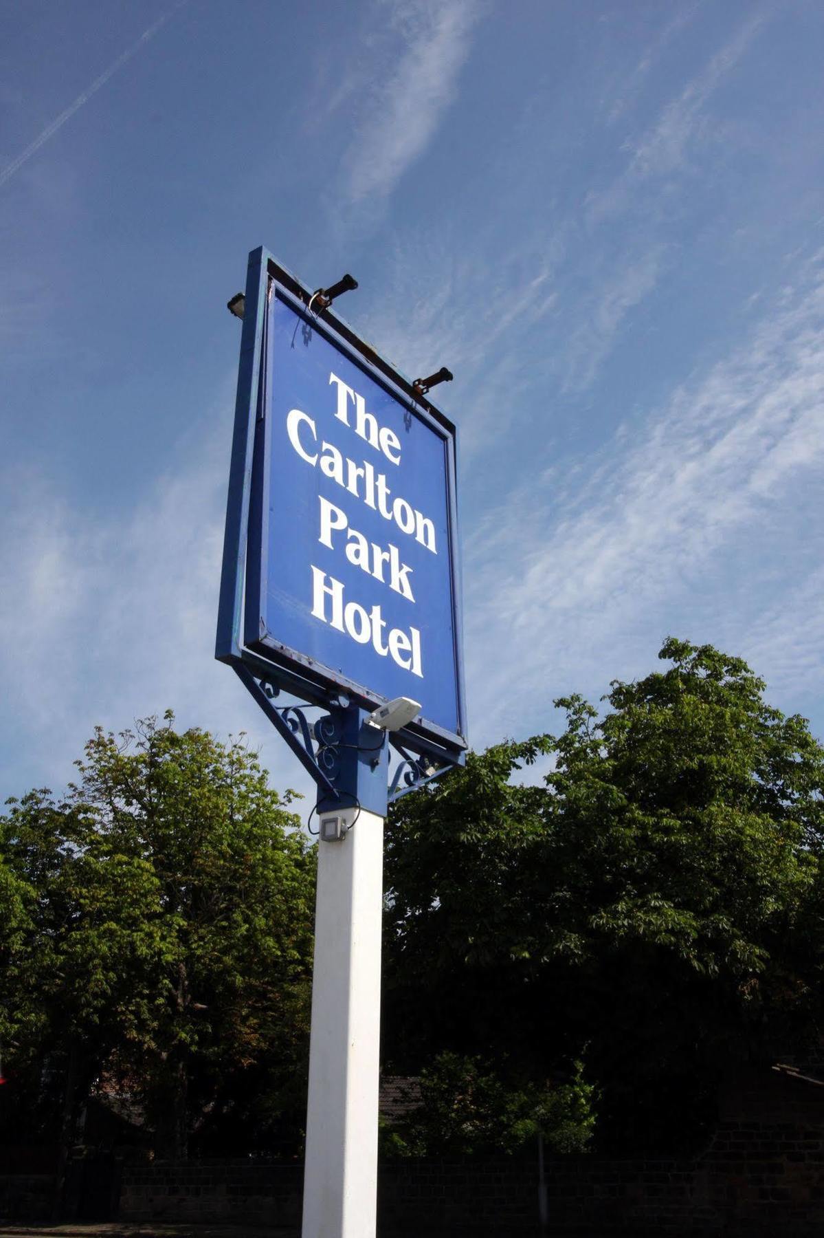 Carlton Park Hotel Rotherham Exteriör bild